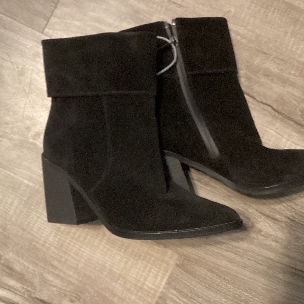 Blondo Sidnee Boot (NWOT)